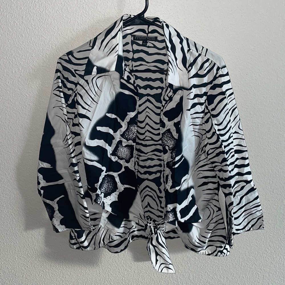 Mischa black and white top